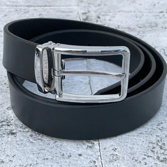 Premium Men’s Leather Belt with Classic Metal Buckle