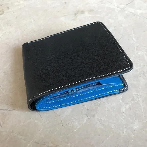 The Apex Minimalist Wallet | RFID-Blocking Genuine Leather Men's Bifold